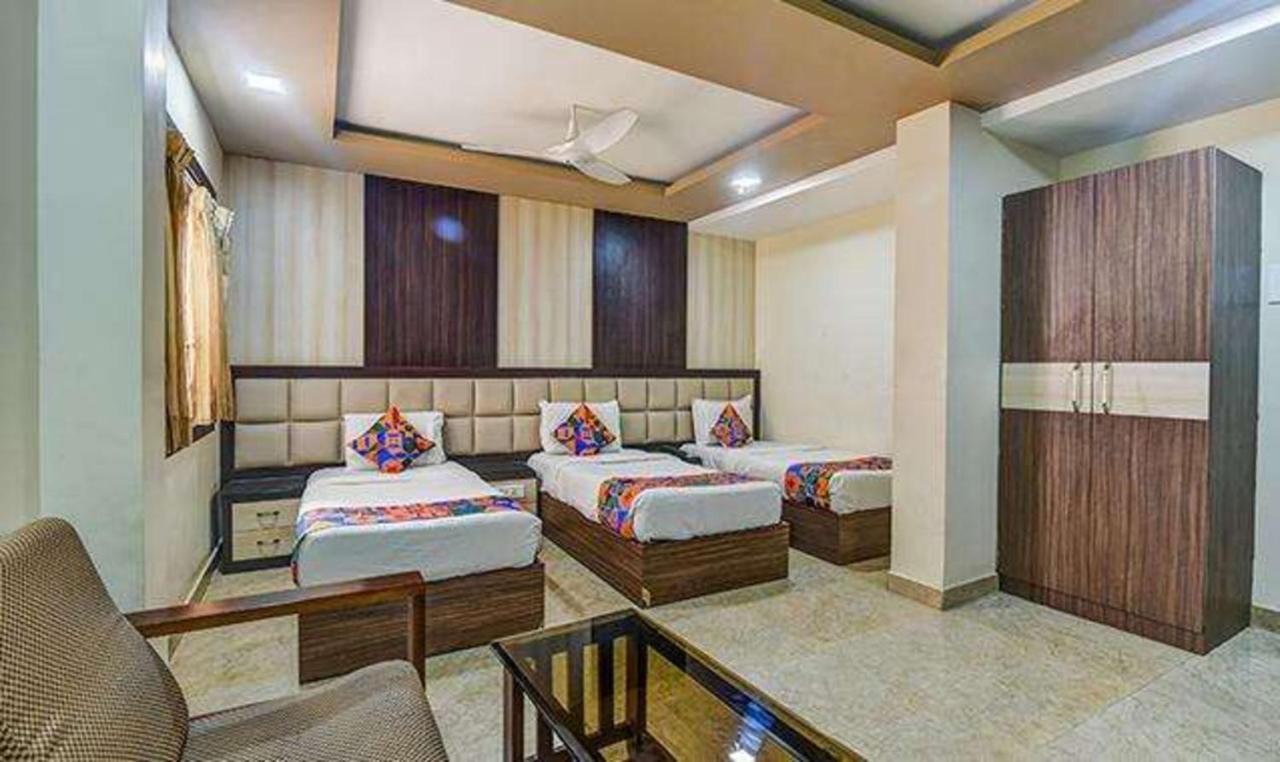 Fabhotel Central Palace Chennai Exterior photo